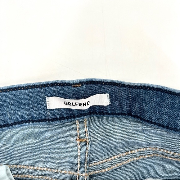 GRLFRND Woman's Medium Wash Distressed Kendal High-Rise Jeans Size 29 - Picture 4 of 13